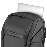 Vanguard VEO Metro 20-Liter Camera and Everyday Backpack - Black